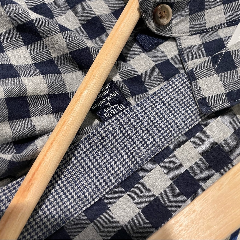 Large Button Up - image 3